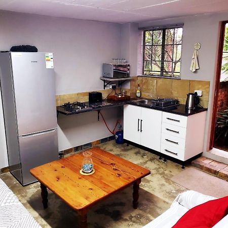 13 @ Rhinoroad Nelspruit Apartment Mbombela Bagian luar foto